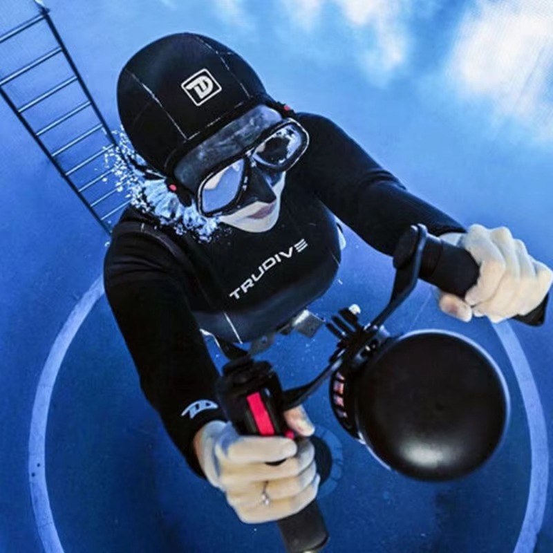 Подводный скутер Airo Factory  – обзор и цена Underwater Scooter Sea Scooter